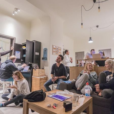 The Roadhouse Prague Hostel Eksteriør bilde